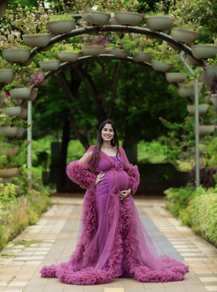 Dress for rent for photoshoot deals